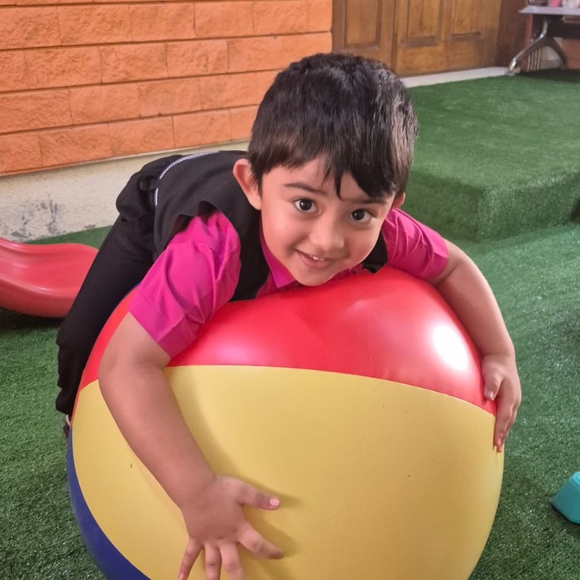 Garden play at Smart Minds